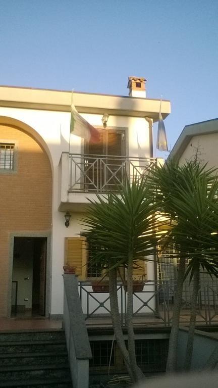 Villa dei Sogni Infernetto Eksteriør billede